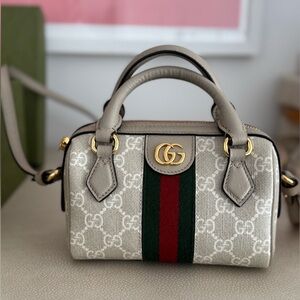 Gucci mini Boston Bag in Oatmeal